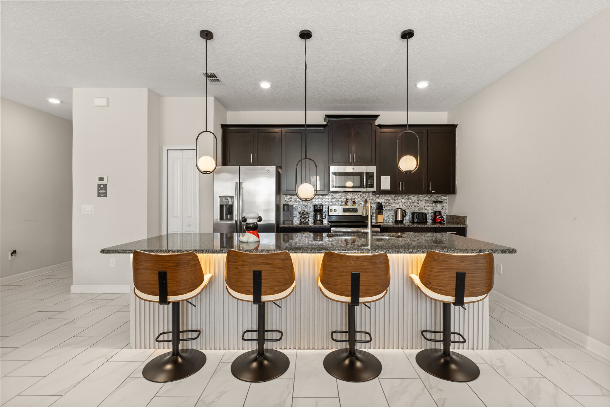 4 bedroom vacation townhouse at Storey Lake - Image 9