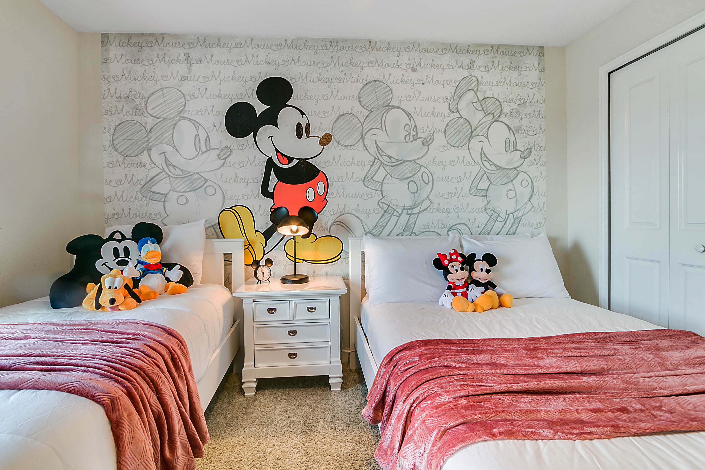 4 bedroom vacation townhouse at Storey Lake - Image 20