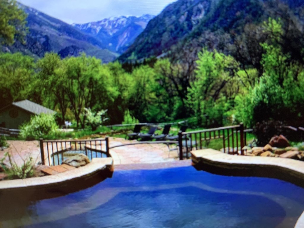 The Avalanche Ranch Hot Springs is only 4.2 miles away and I would highly recommend making a reservation! 