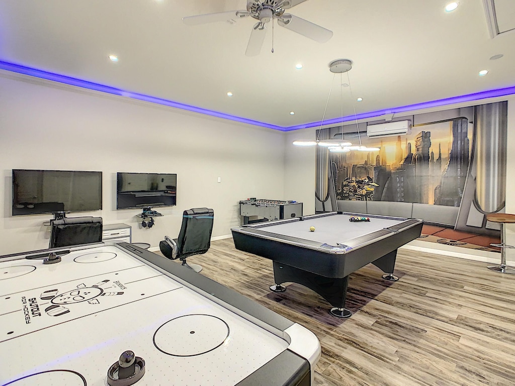 Game Room With LED