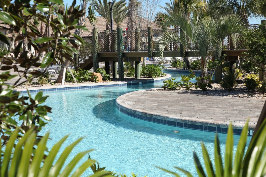 Oasis Lazy River 1.jpg