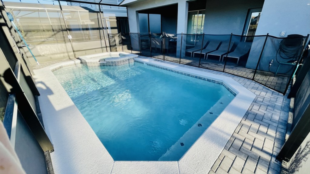 South West Facing Private Pool and Spa