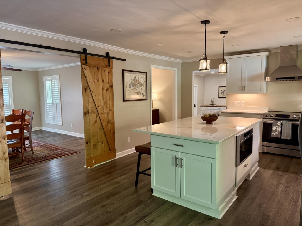 116 west club dr kitchen 4