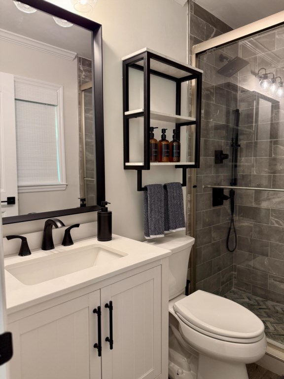 116 west club dr master bathroom 2