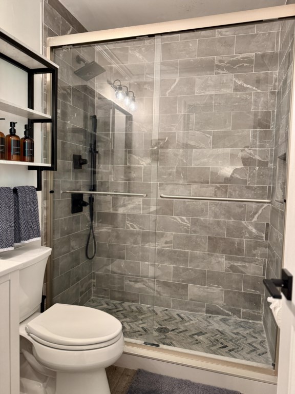 116 west club dr master bathroom shower