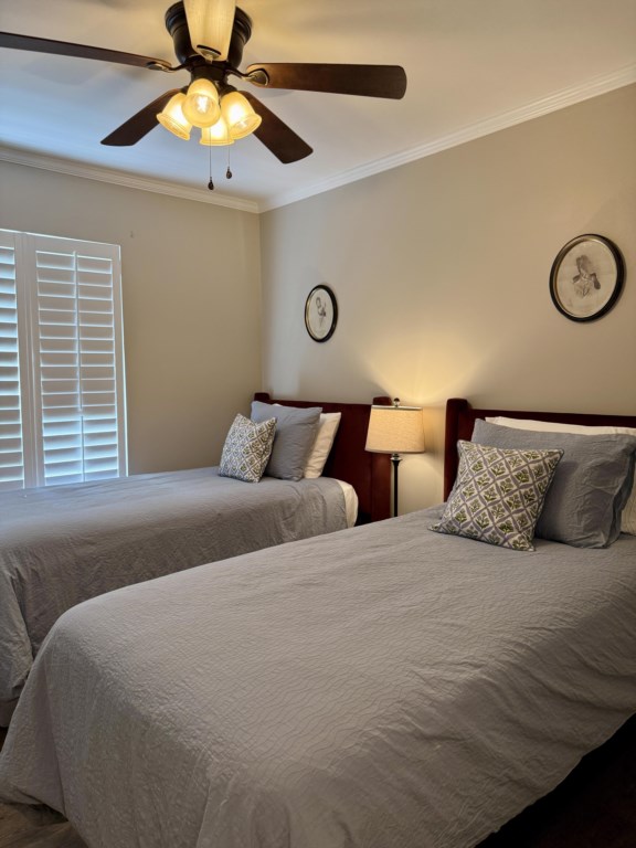 116 west club dr twin bedroom