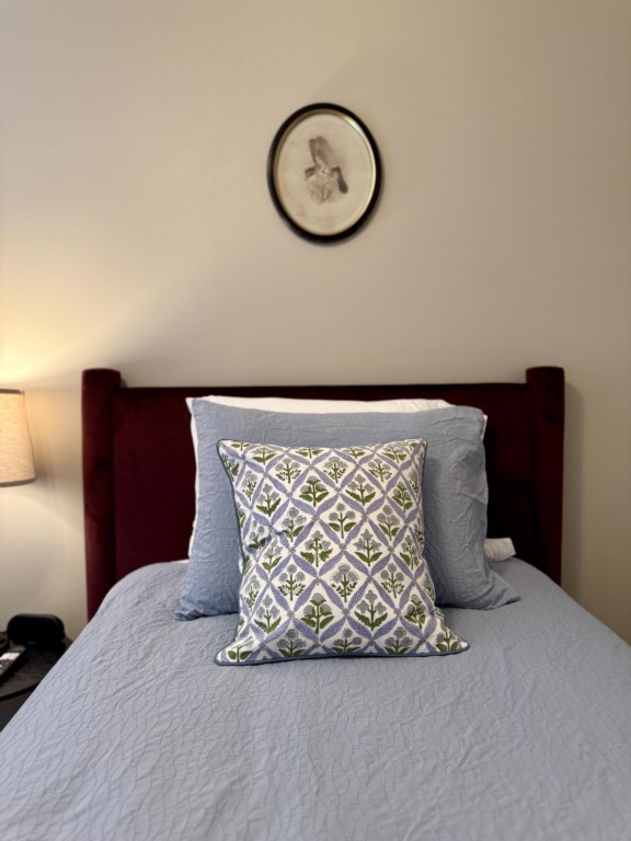 116wclubdrtwinbedroom3