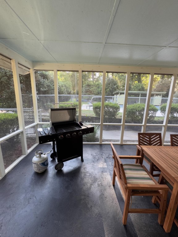 116 west club dr propane grill
