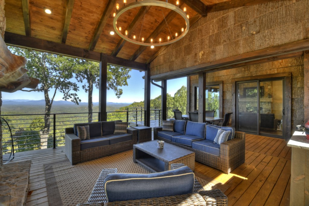 Outdoor living space 