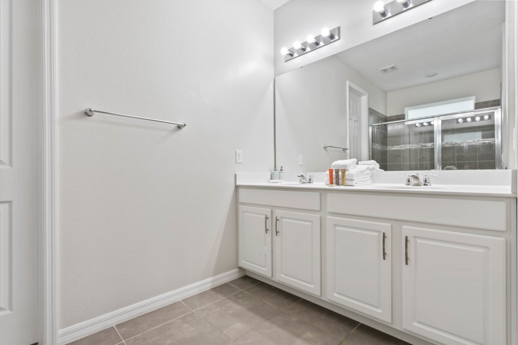 1552 Nassau Point Trail  (34).jpg
