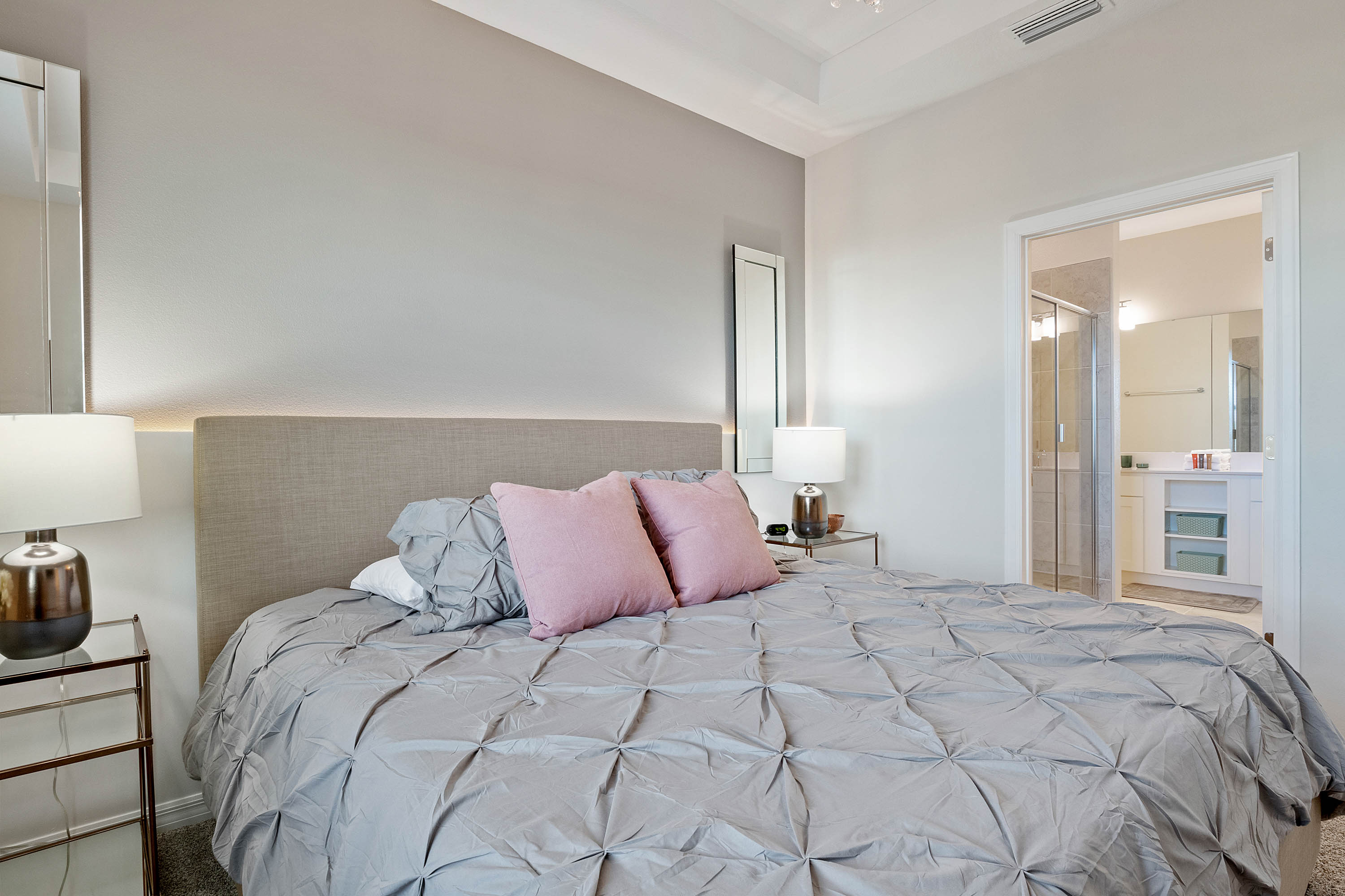 2 bedroom vacation apartment at Storey Lake - Image 15