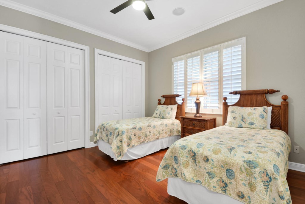 2810 SW 49th Terrace Cape-large-024-018-Guest Room-1499x1000-72dpi.jpg