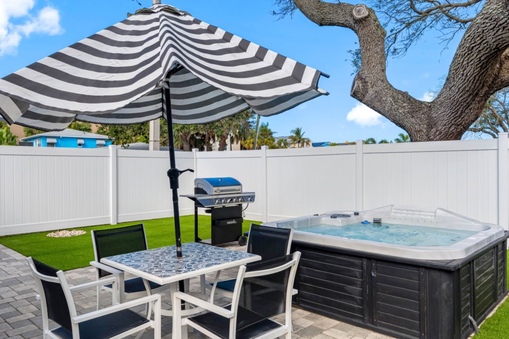 28-web-or-mls-1501GulfBlvd,IndianRocksBeach,FL-27