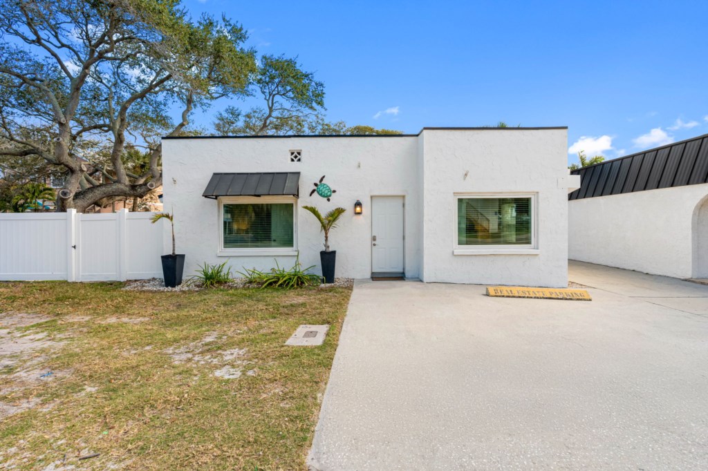 37-web-or-mls-1501GulfBlvd,IndianRocksBeach,FL-36