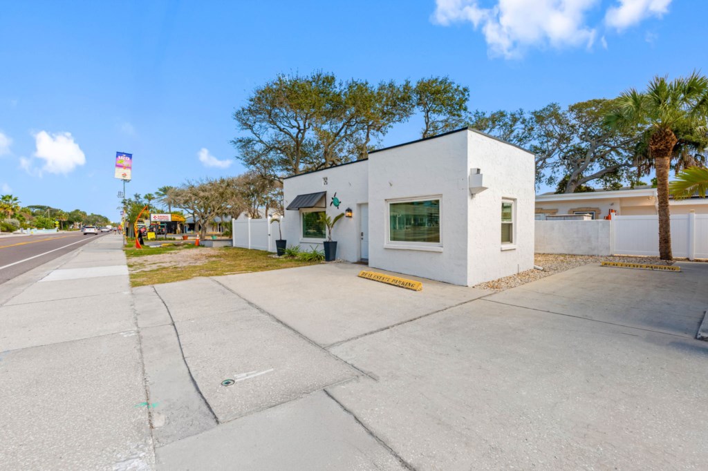 39-web-or-mls-1501GulfBlvd,IndianRocksBeach,FL-39