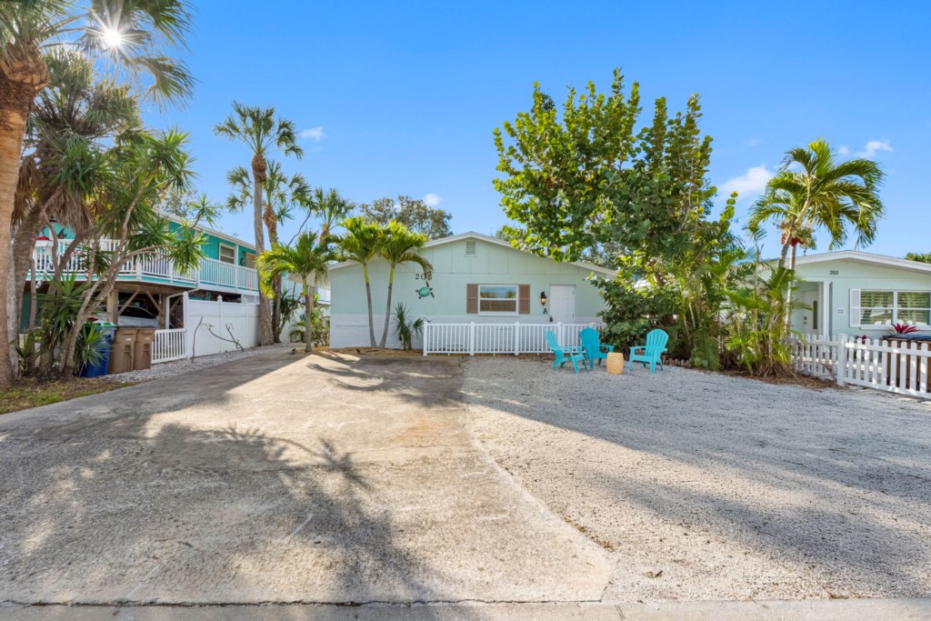 3-web-or-mls-20515thAve,IndianRocksBeach,FL-3