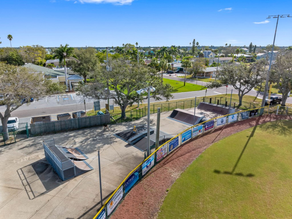 40-web-or-mls-20515thAve,IndianRocksBeach,FL-34