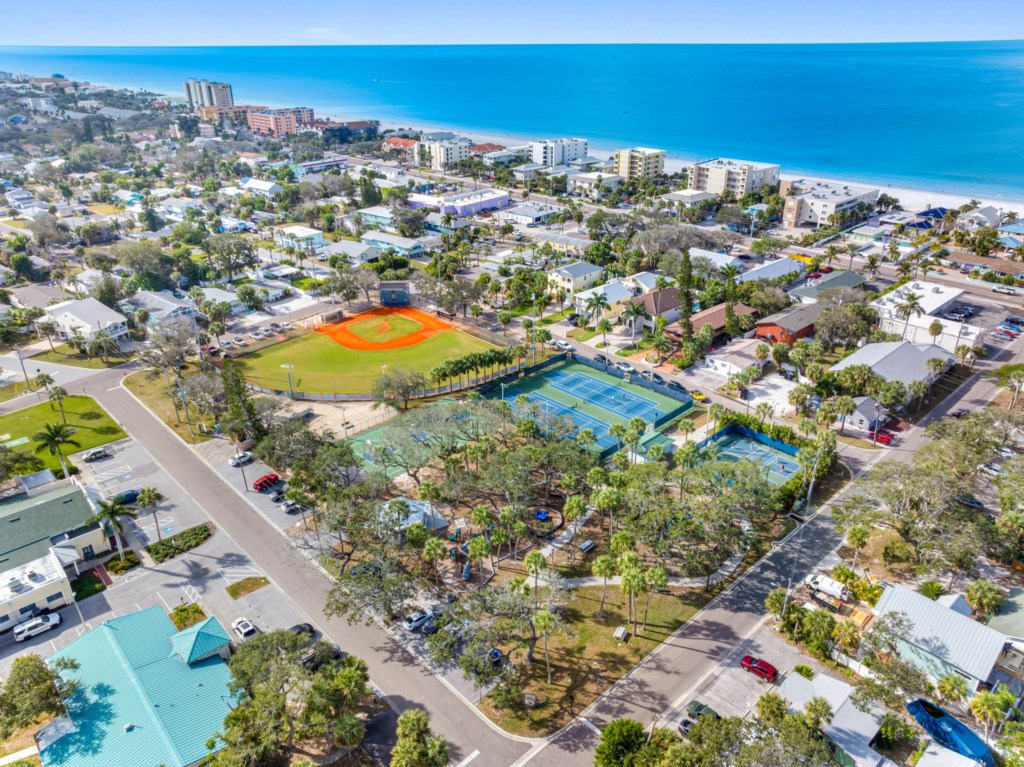 49-web-or-mls-20515thAve,IndianRocksBeach,FL-40