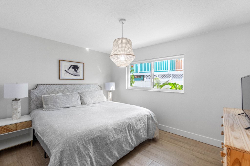 104-web-or-mls-UnitB-24