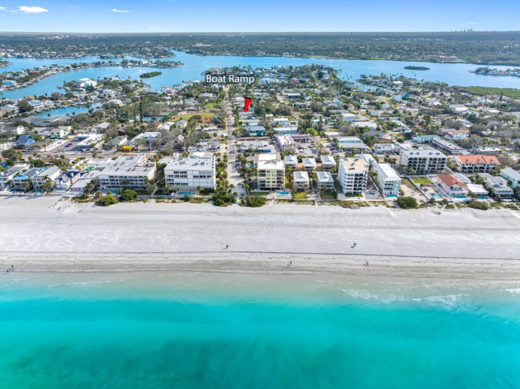 21-web-or-mls-20515thAve,IndianRocksBeach,FL-20copy