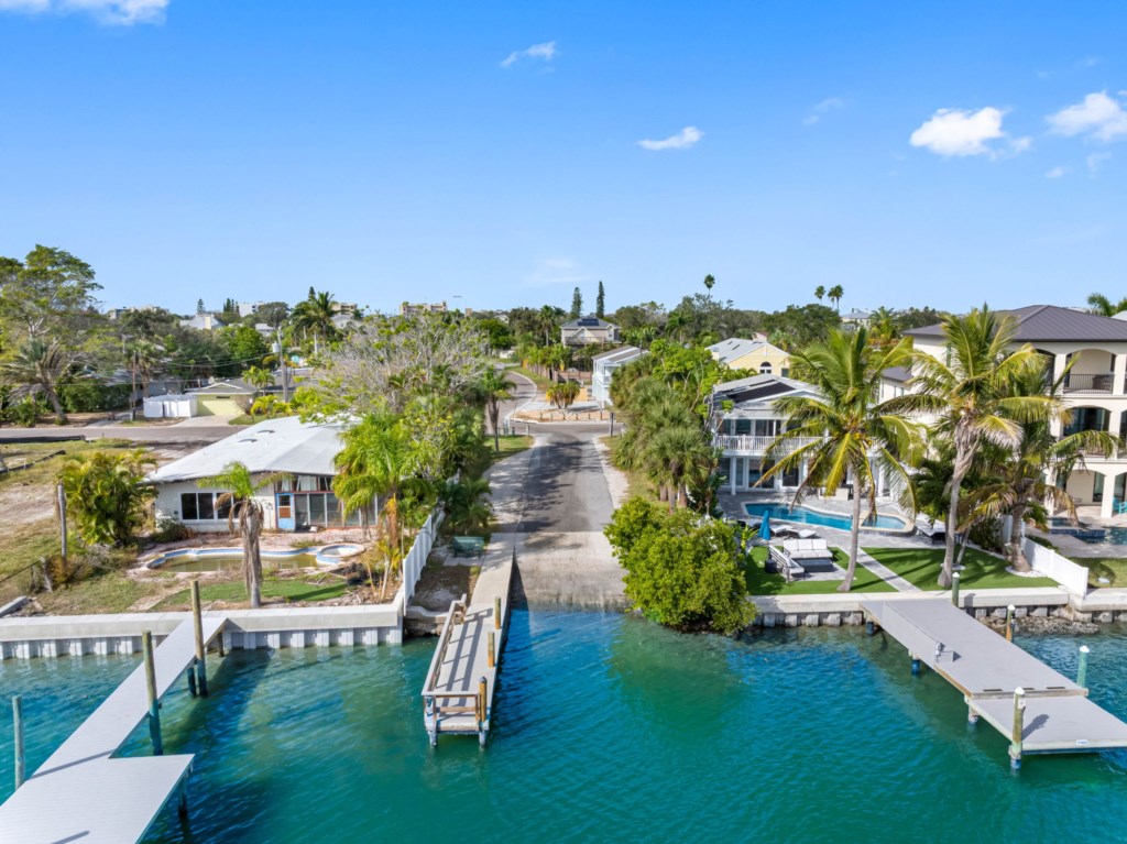 42-web-or-mls-20515thAve,IndianRocksBeach,FL-36