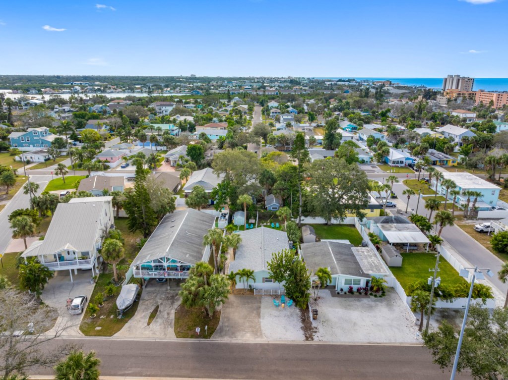 54-web-or-mls-20515thAve,IndianRocksBeach,FL-43