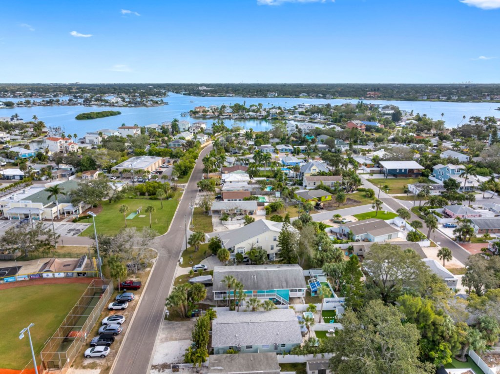 64-web-or-mls-20515thAve,IndianRocksBeach,FL-49