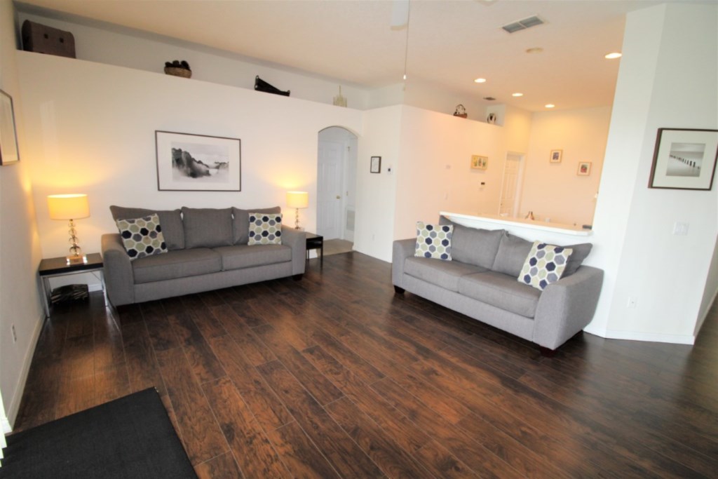 img_Living-Area.jpg