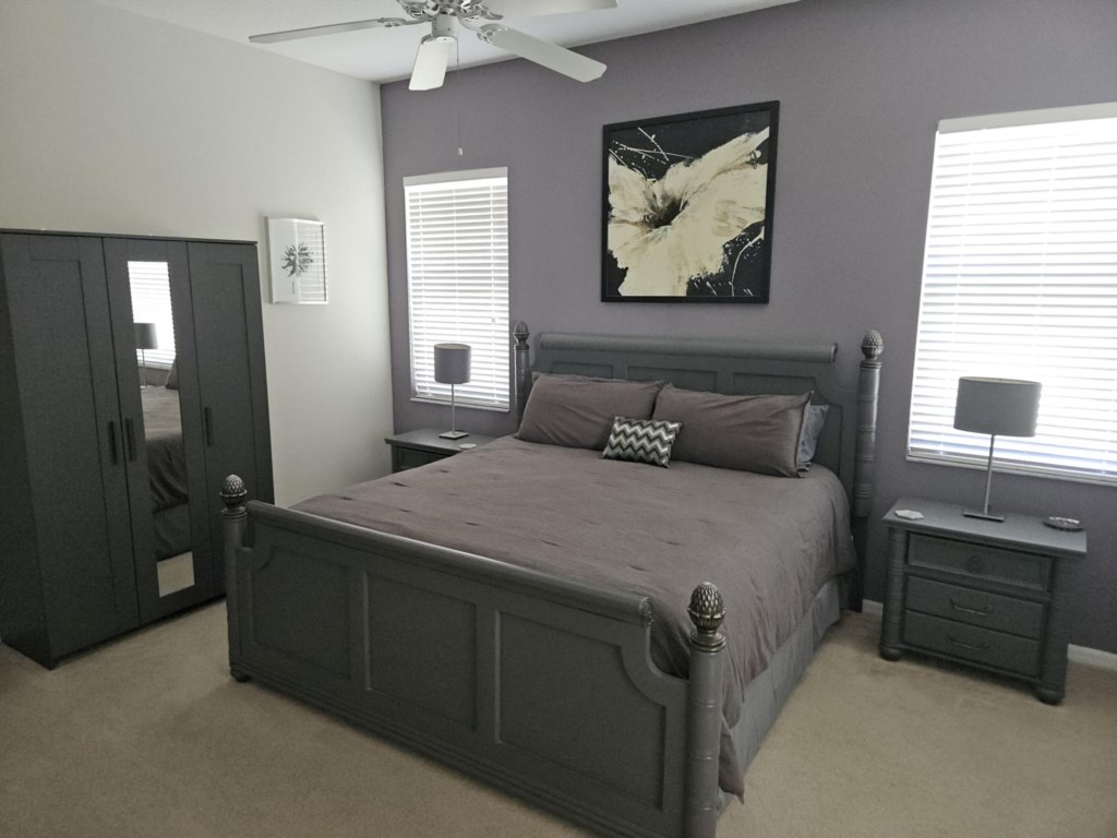 master king bedroom.jpg