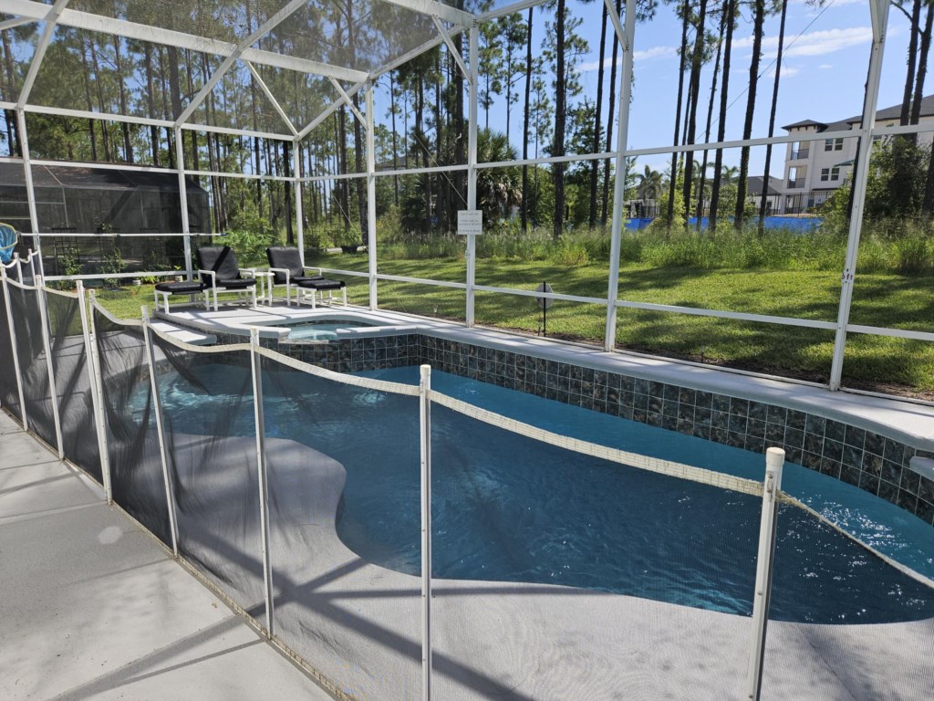 pool spa.jpg