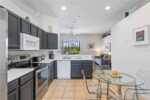 kitchen 3.jpg