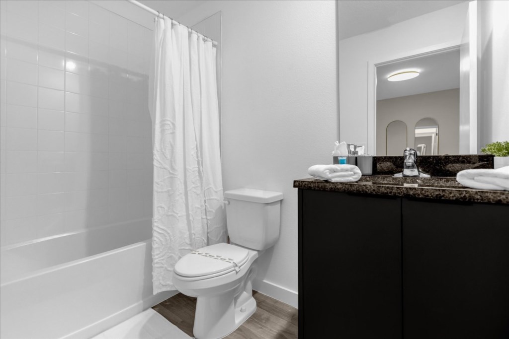 3 bedroom vacation townhouse at The Hub at Westside Reserve - Image 20