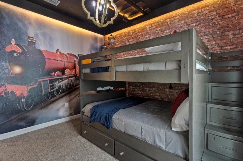 5 bedroom vacation townhouse at Storey Lake - Image 15