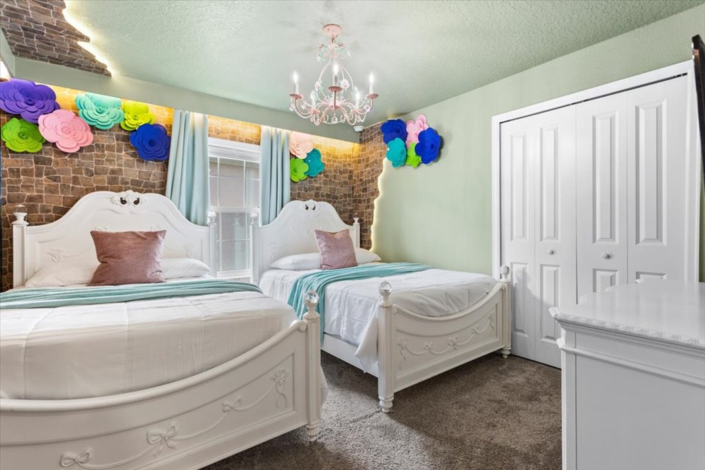 5 bedroom vacation townhouse at Storey Lake - Image 16