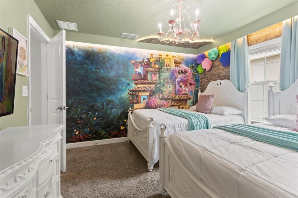 5 bedroom vacation townhouse at Storey Lake - Image 17