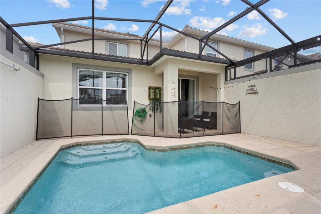 5 bedroom vacation townhouse at Storey Lake - Image 19