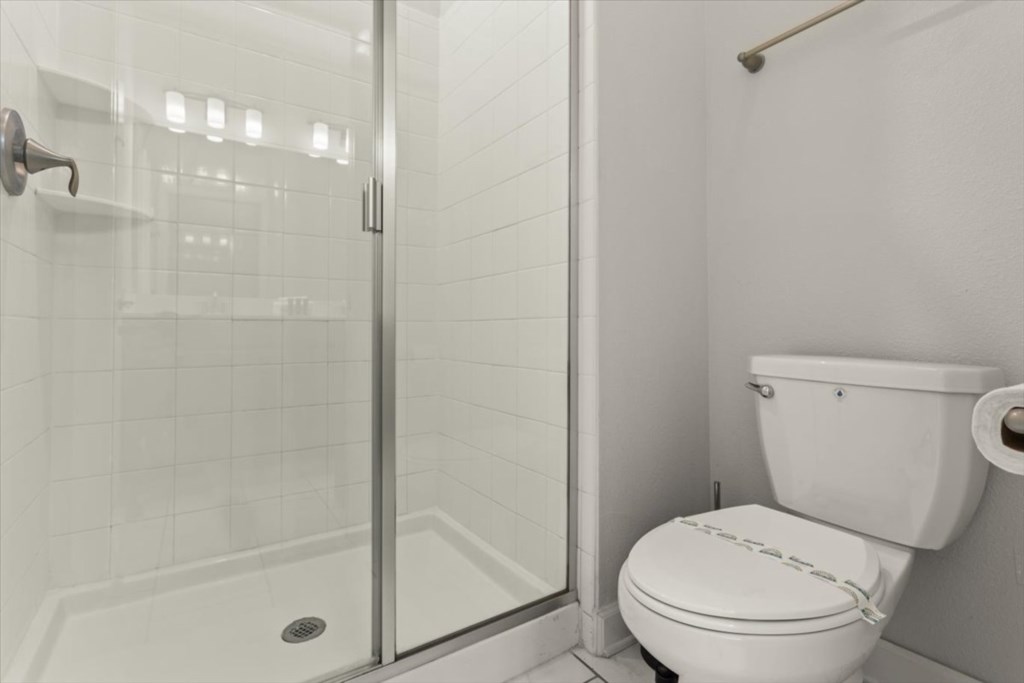 5 bedroom vacation townhouse at Storey Lake - Image 21