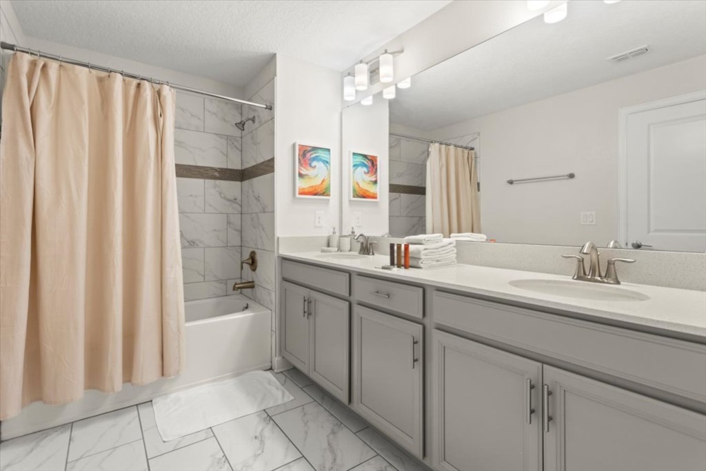 5 bedroom vacation townhouse at Storey Lake - Image 22