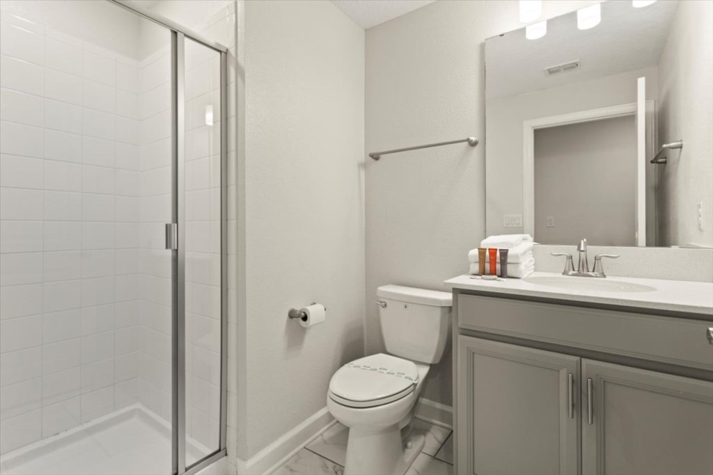 5 bedroom vacation townhouse at Storey Lake - Image 24