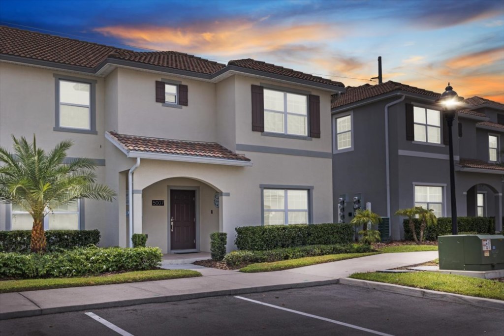 5 bedroom vacation townhouse at Storey Lake - Image 27