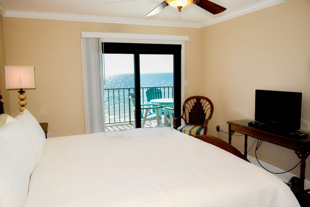 Master Bedroom with view of the Gulf.