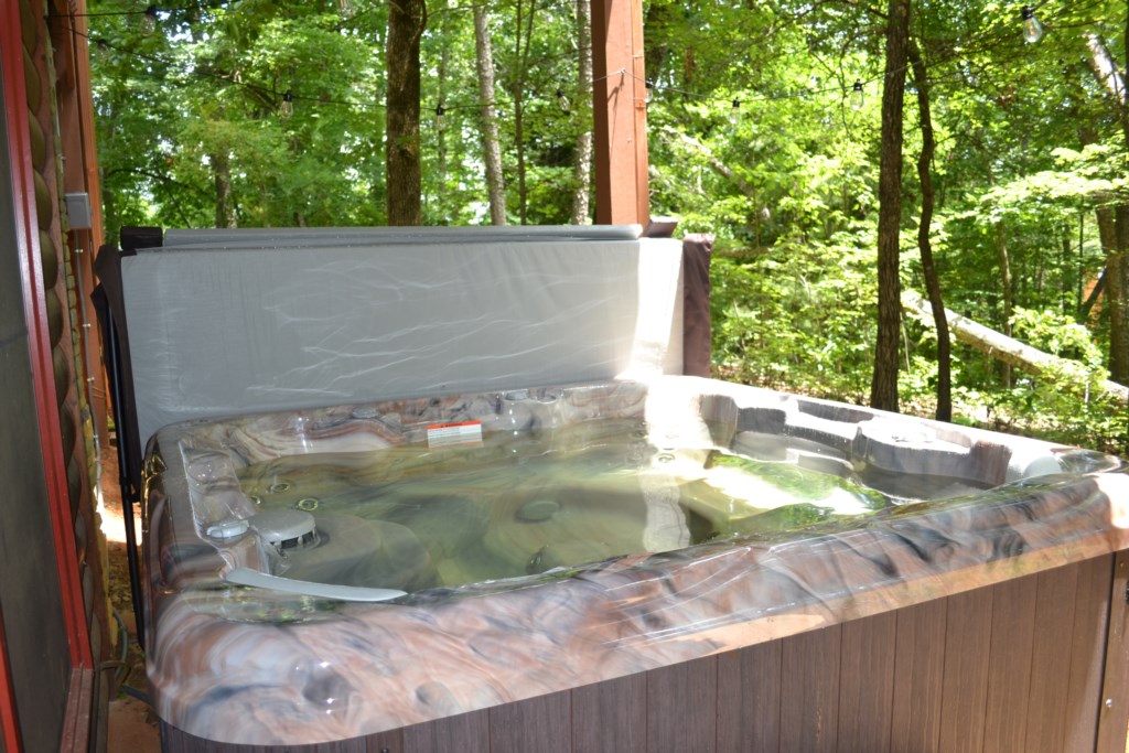 Hot tub perfect for soaking away all your worries!