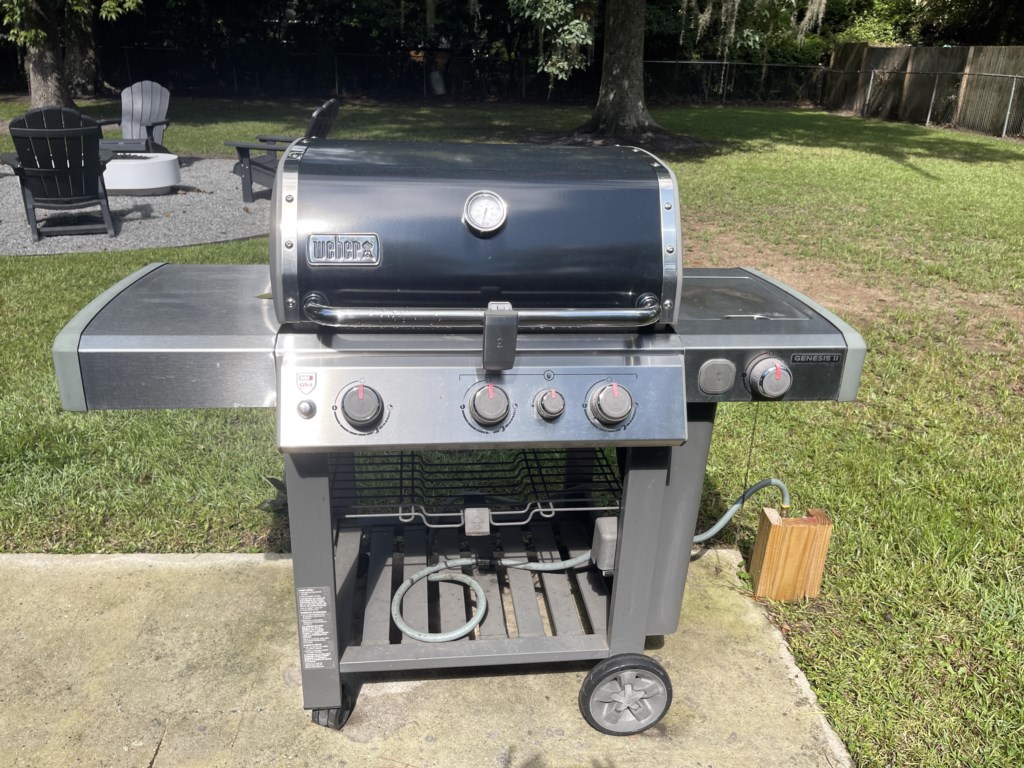 Outside natural gas grill 1816 Wimbeldon