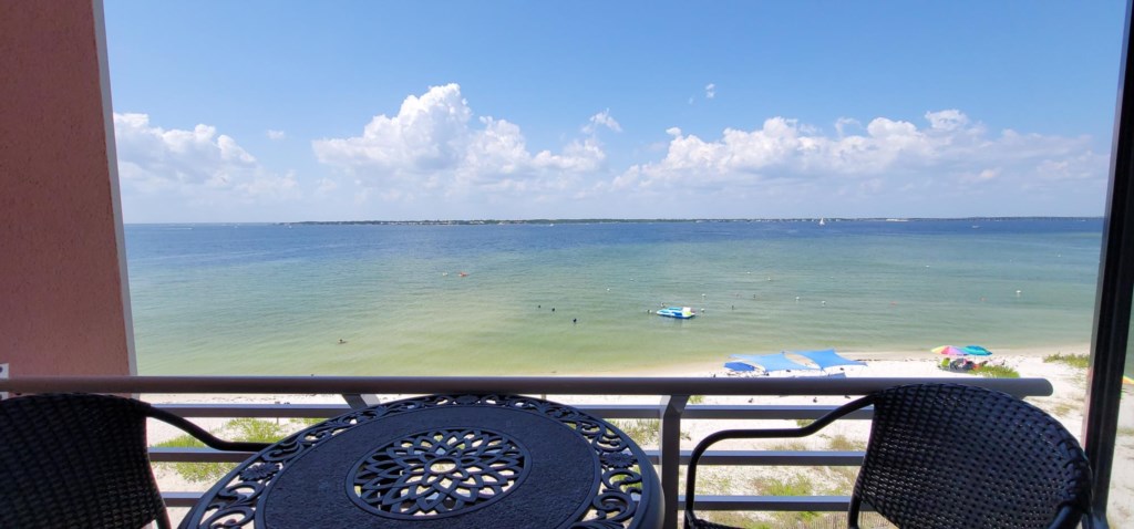 Dine on the balcony and watch the paddle boarders and kayakers.
