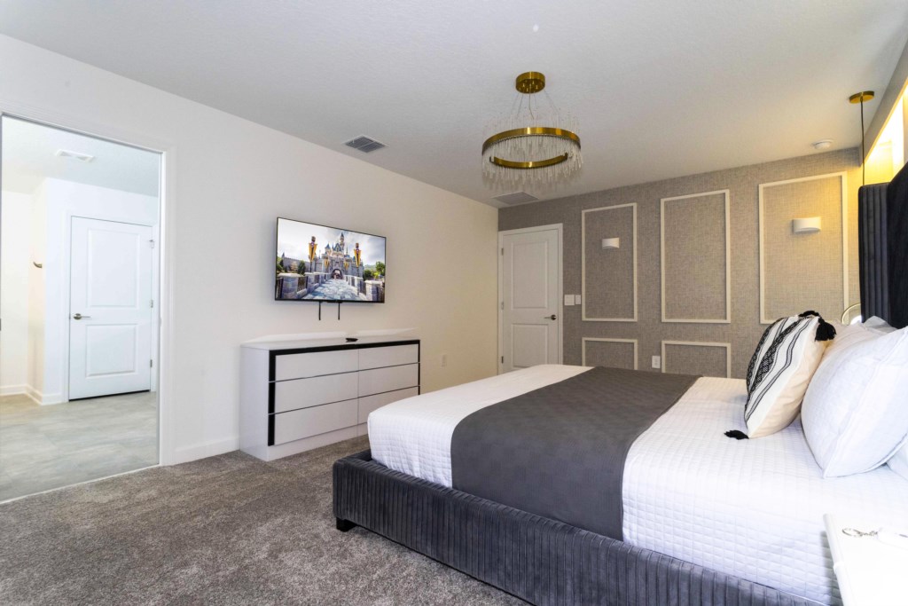 Master Bedroom w/ King size bed and TV