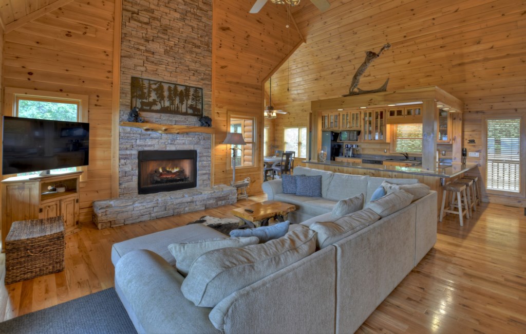 Living area on the main level with a seasonal gas fireplace 