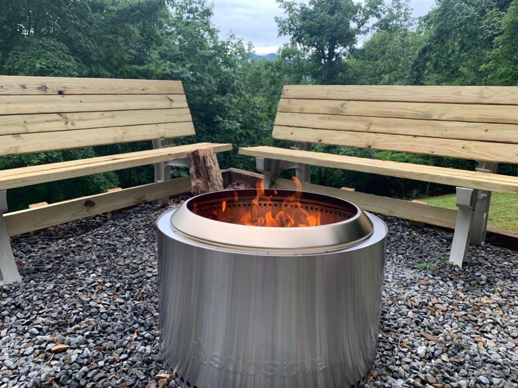 Fire ring perfect for roasting marshmellows 