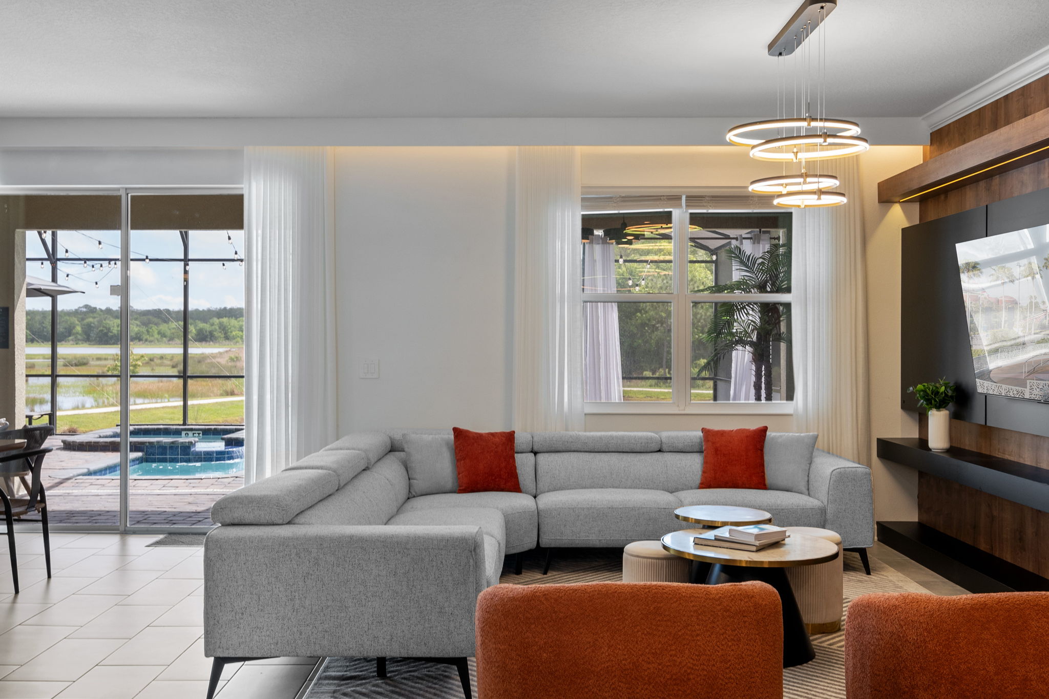9 bedroom vacation house at Storey Lake - Image 4