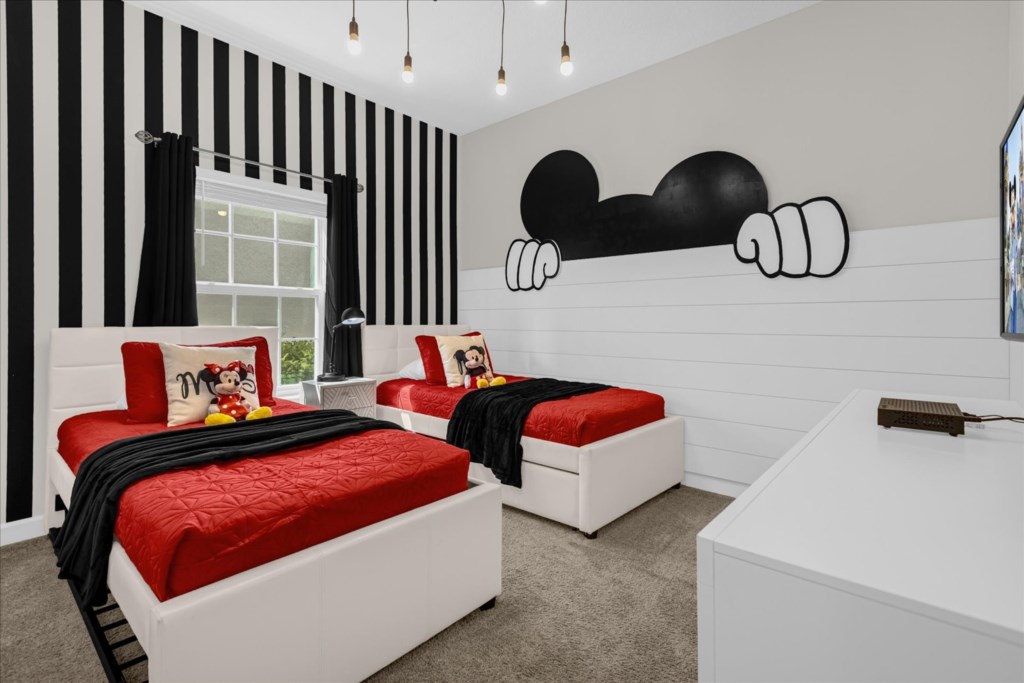 5 bedroom vacation townhouse at Storey Lake - Image 17
