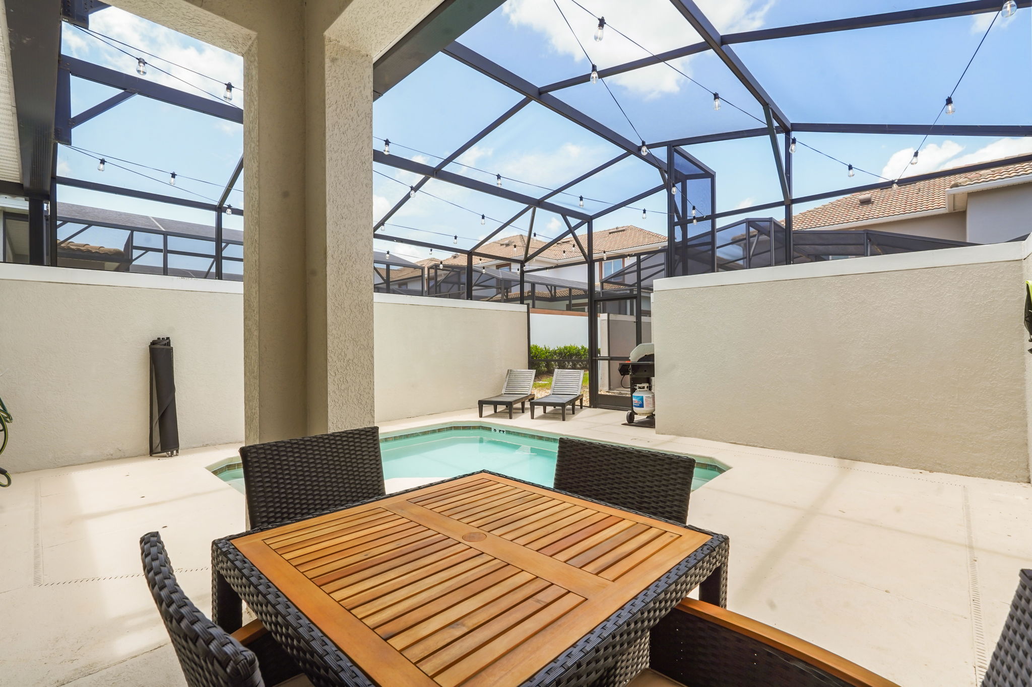 5 bedroom vacation townhouse at Storey Lake - Image 17